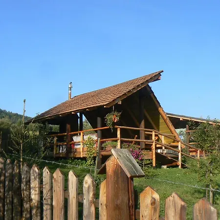 Farm stay Lazarowka